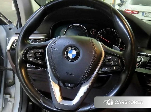 BMW 5 Series (G30) id 4856264 из Кореи 18