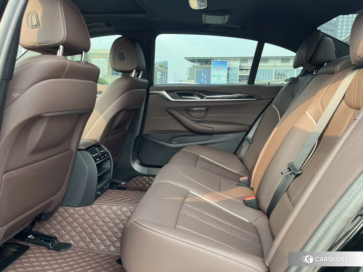 BMW 5 series id 4426639 из Китая 19