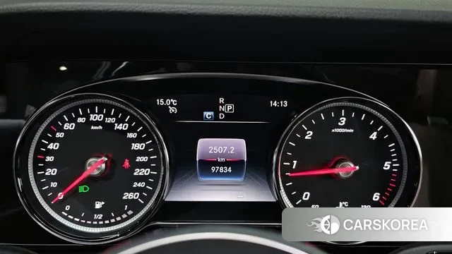 Mercedes-Benz E-Class W213 id 3296836 из Кореи 18