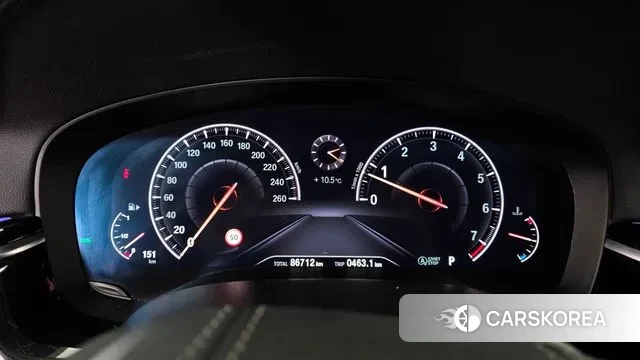 BMW 5 Series (G30) id 3661546 из Кореи 18