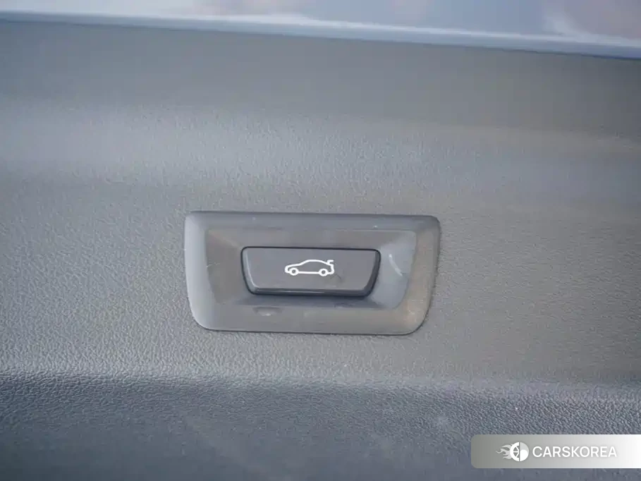 BMW X1 id 4629047 из Китая 21