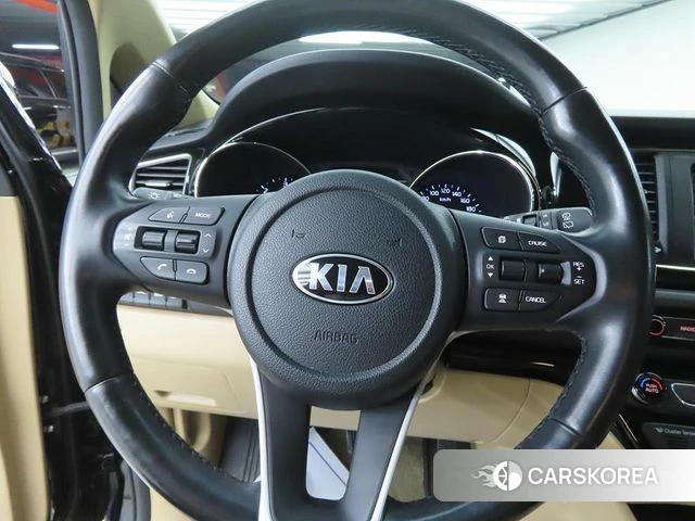 Kia The New Carnival id 4508505 из Кореи 18