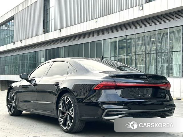 Audi A7L id 4300022 из Китая 8