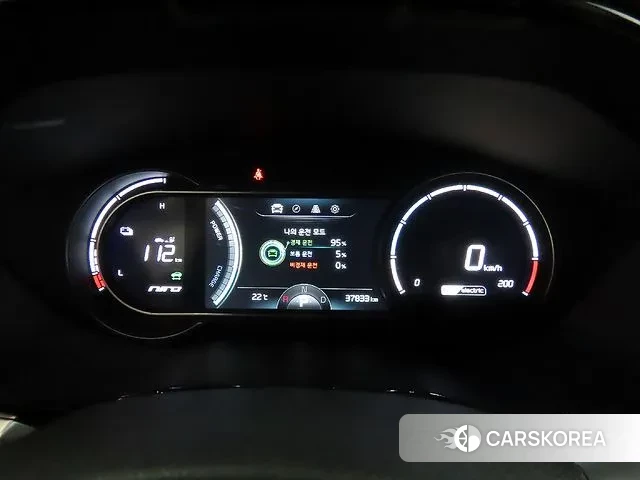 Kia Niro EV id 3229080 из Кореи 18