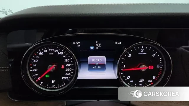 Mercedes-Benz E-Class W213 id 3489390 из Кореи 18