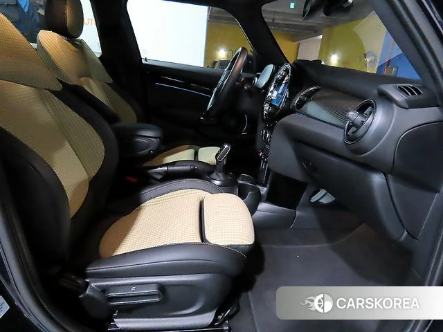 Mini Cooper id 4506186 из Кореи 18