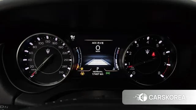 Maserati Ghibli id 3670848 из Кореи 18