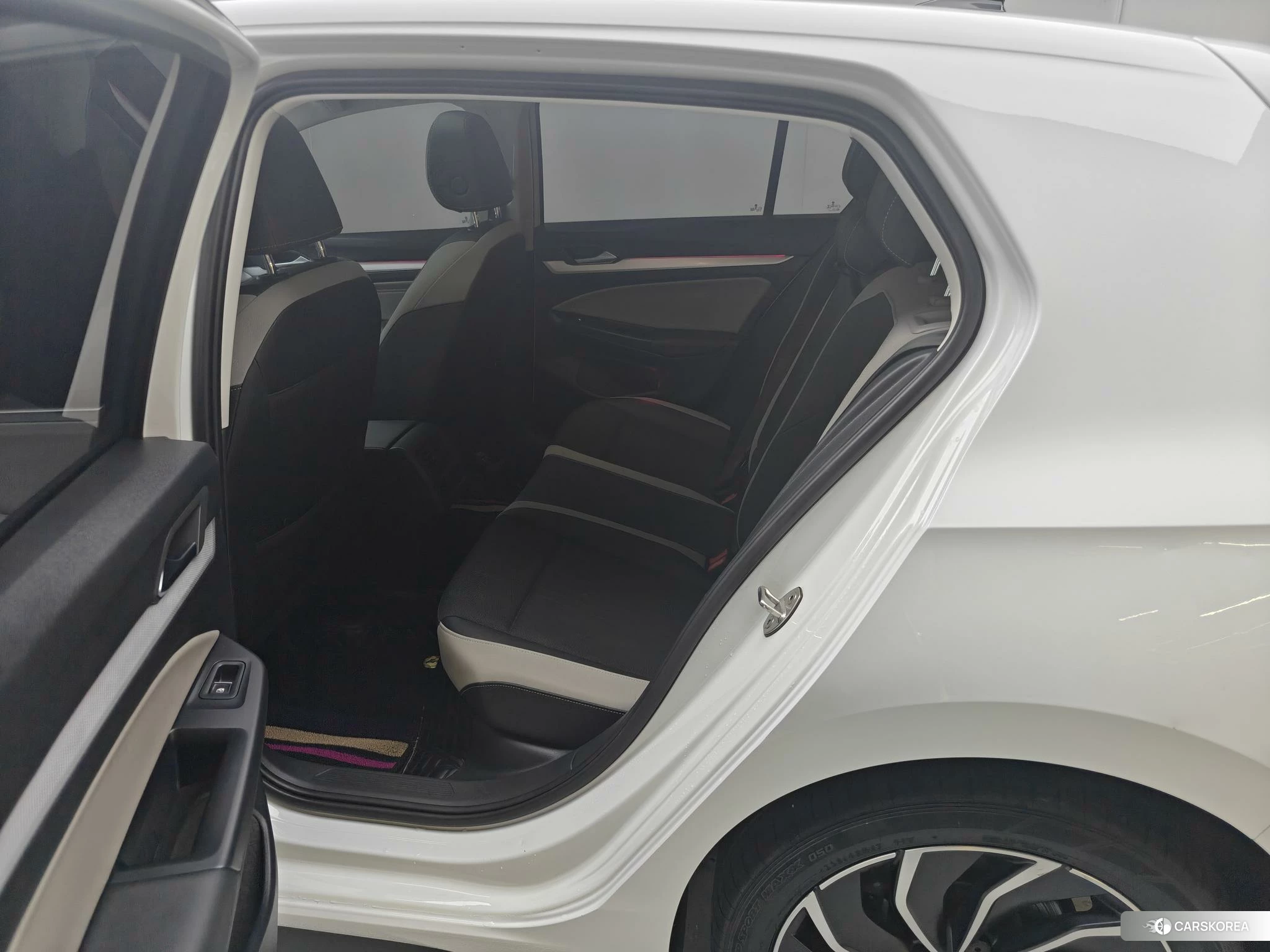 Volkswagen Golf id 4454425 из Китая 18