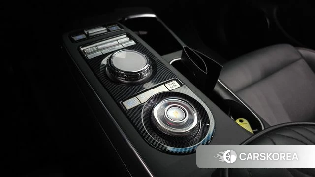 Genesis GV70 id 4657052 из Кореи 29