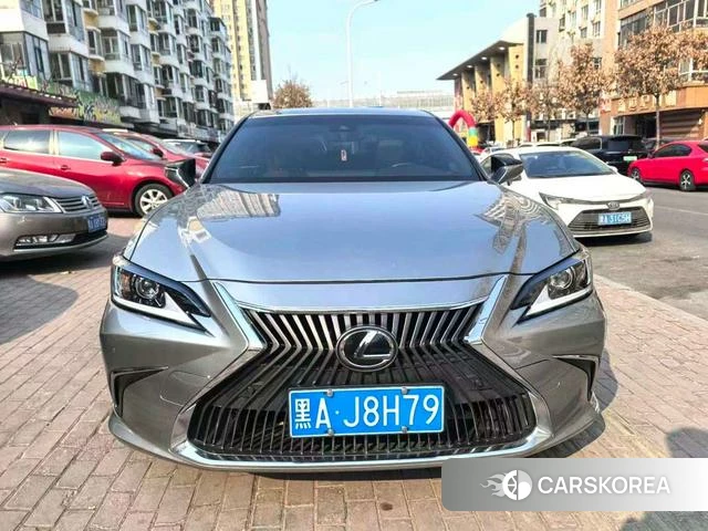 Lexus ES id 4278084 из Китая 8