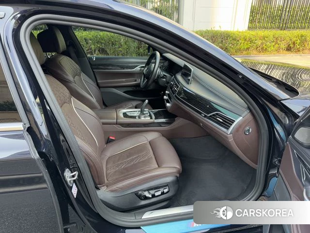 BMW 7 series id 4229224 из Китая 10