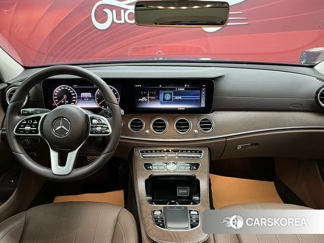 Mercedes-Benz E-class id 3901936 из Китая 25