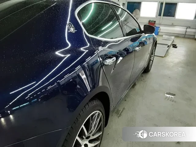 Maserati Ghibli id 2971213 из Кореи 17