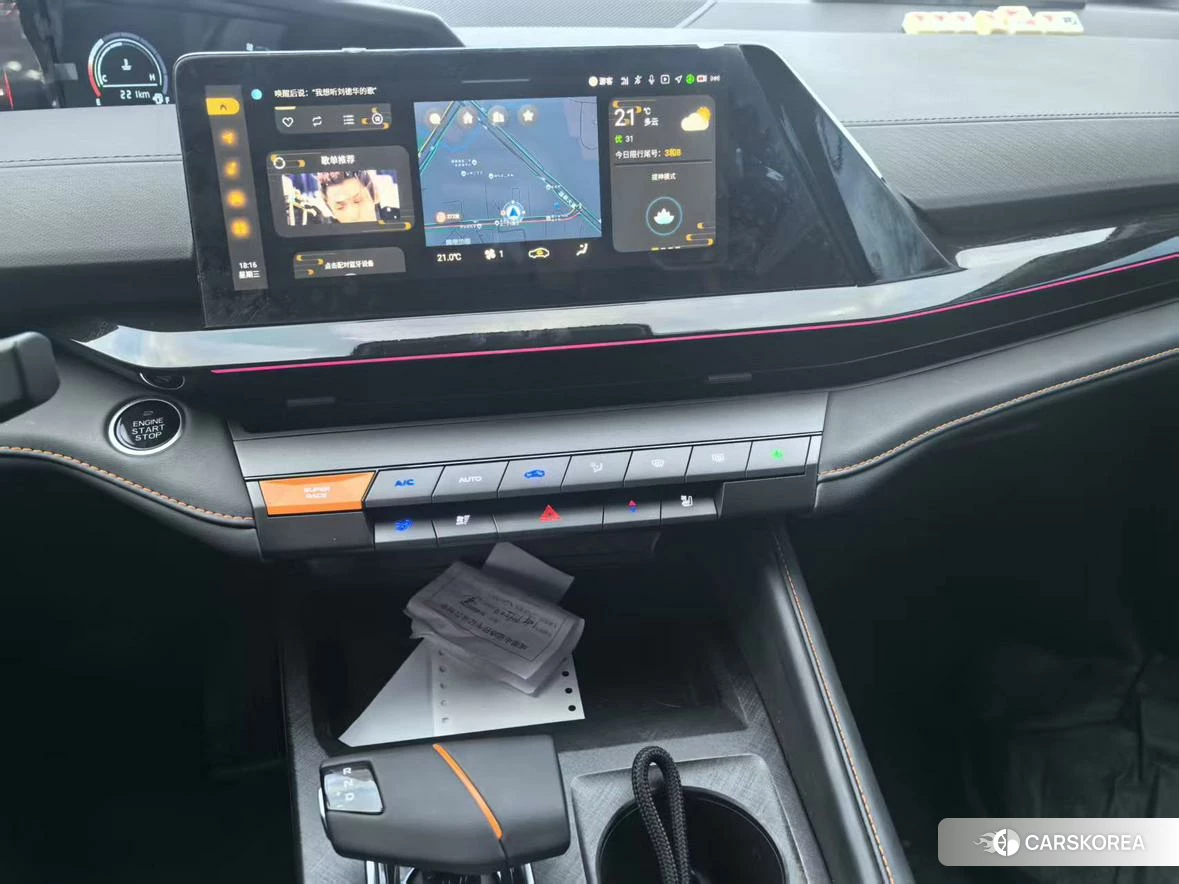 Chang'an UNI-V id 4479764 из Китая 11