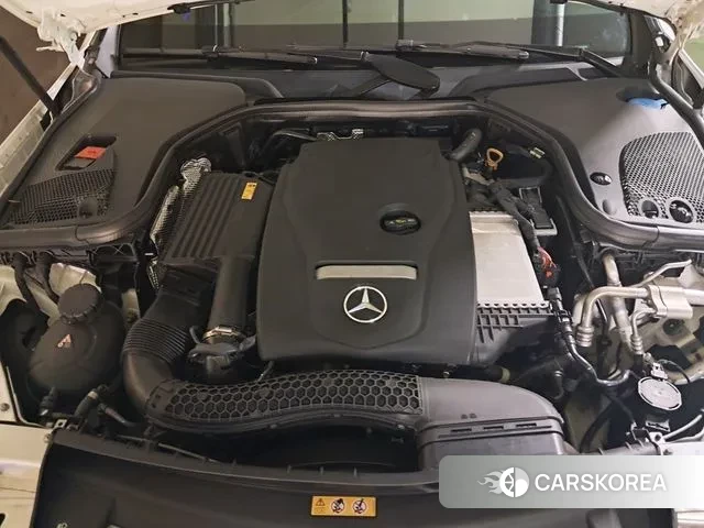 Mercedes-Benz E-Class W213 id 3629801 из Кореи 10
