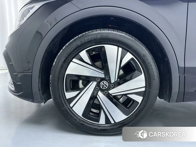 Volkswagen Tiguan L id 4298237 из Китая 23
