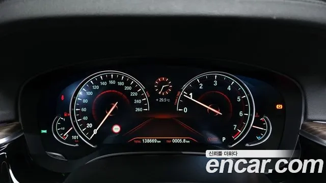 BMW 5 Series (G30) id 2946463 из Кореи 18