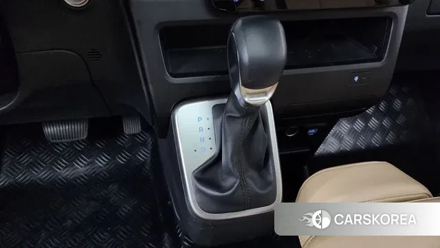 Hyundai Staria id 3528430 из Кореи 18