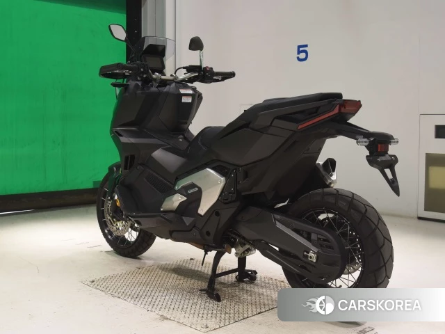 Проданный Honda X-ADV 750 id 4297185 из Японии, фото 8