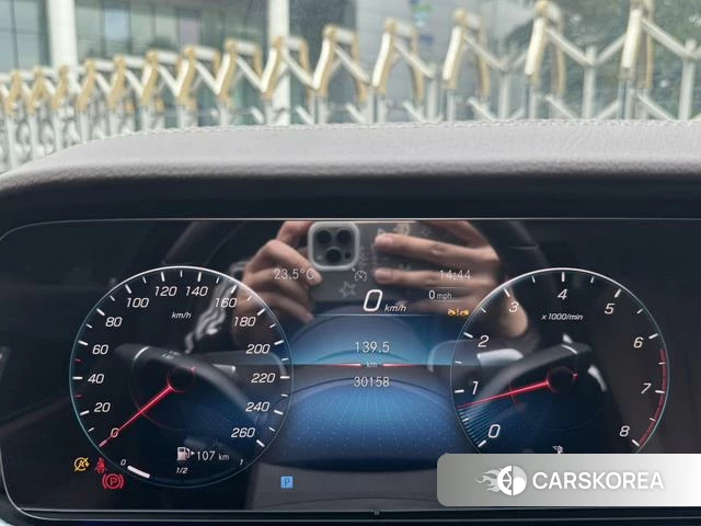 Mercedes-Benz E-class id 4215155 из Китая 18