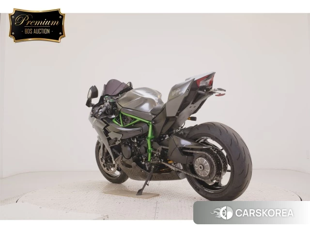 Kawasaki NINJA H2 id 4379996 из Японии 8