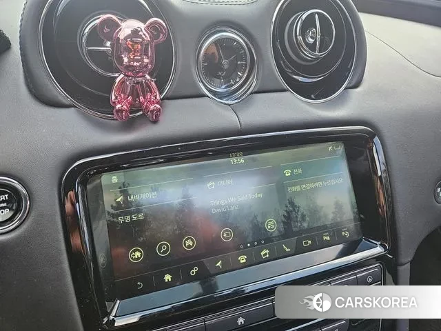 Jaguar All New XJ id 3514913 из Кореи 17