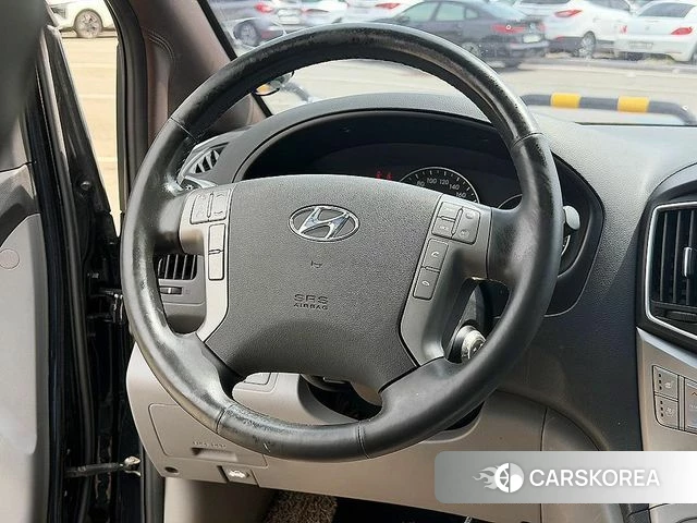 Hyundai The New Grand Starex id 4402927 из Кореи 18