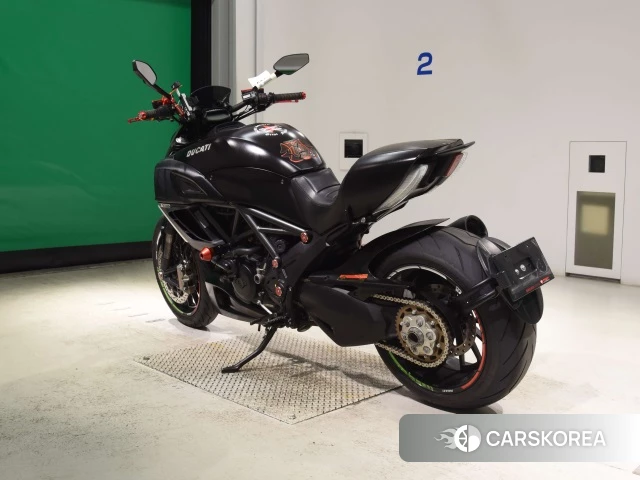 Ducati DIAVEL id 4392863 из Японии 8