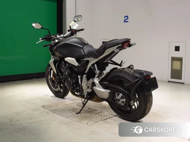 Honda CB1000R id 4328218 из Японии 8