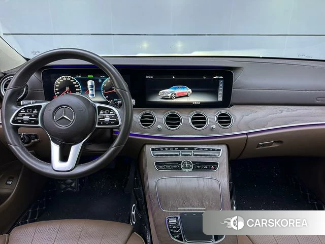 Mercedes-Benz E-class id 3857895 из Китая 14