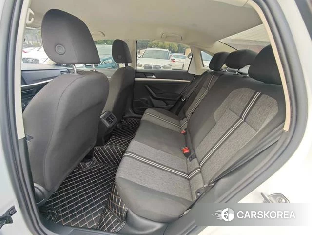Volkswagen Lavida id 4274180 из Китая 11
