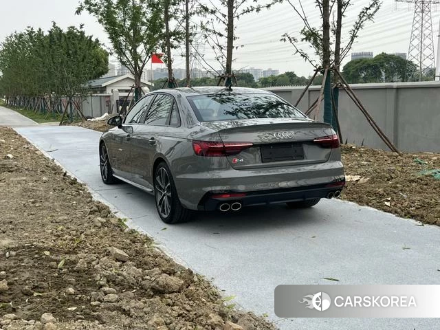 Audi S4 id 4365994 из Китая 14