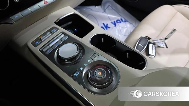 Genesis GV70 id 4201608 из Кореи 32