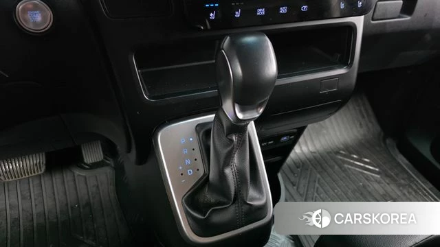 Hyundai Staria id 4899615 из Кореи 29