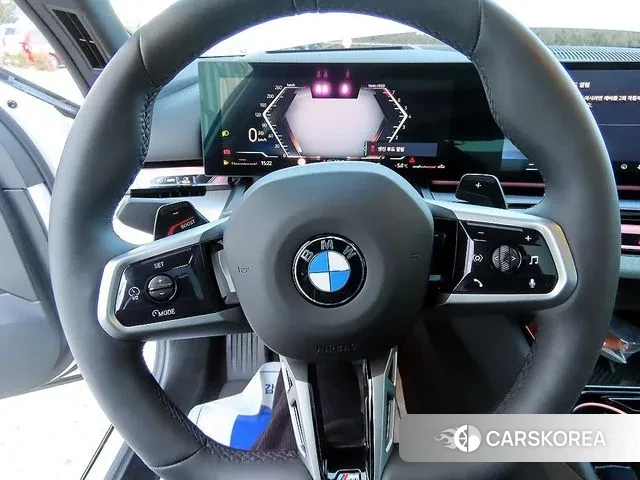 BMW 5 Series (G60) id 3538417 из Кореи 18