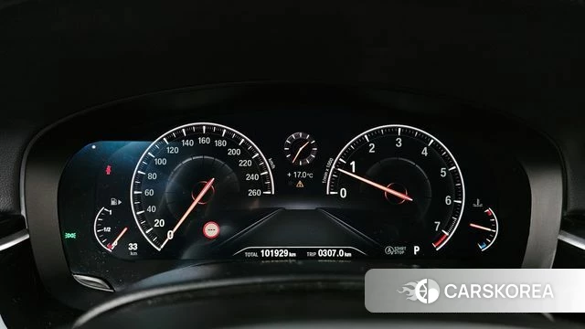 BMW 5 Series (G30) id 3924741 из Кореи 18