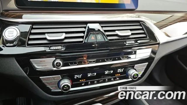 BMW 5 Series (G30) id 2540640 из Кореи 18