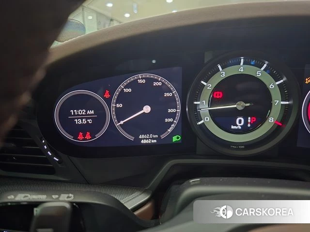 Porsche 911(992) id 4665043 из Кореи 18