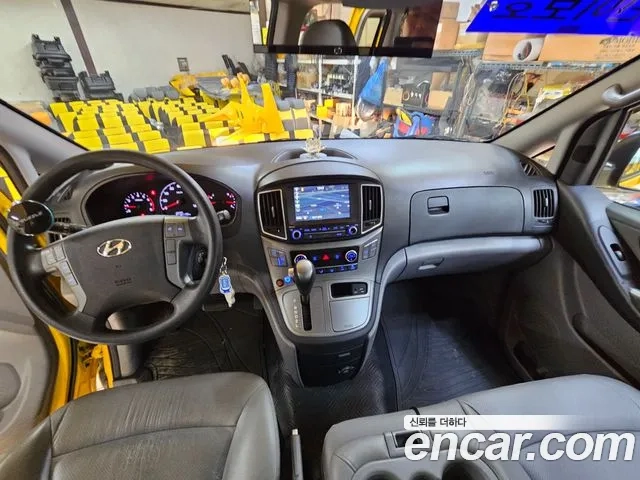 Hyundai The New Grand Starex id 2956902 из Кореи 17