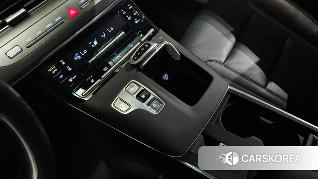 Hyundai The New Grandeur IG id 4693438 из Кореи 29