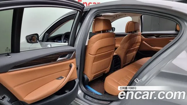 BMW 5 Series (G30) id 2664399 из Кореи 18