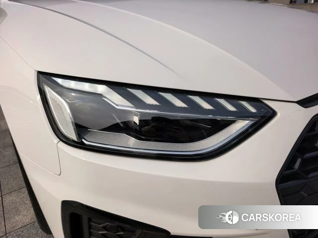 Audi A4L id 4275544 из Китая 15