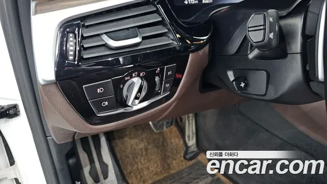 BMW 5 Series (G30) id 2613170 из Кореи 18