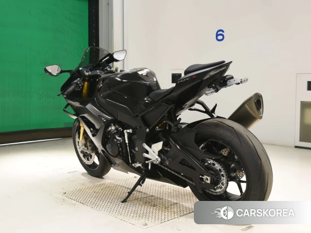 Проданный Honda CBR1000RR-R FIREBLADE SP id 4297142 из Японии, фото 9