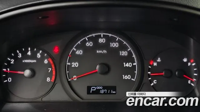 Hyundai The New Grand Starex id 2501685 из Кореи 18