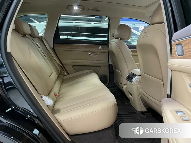 AITO Ask the world M7 id 4028227 из Китая 21