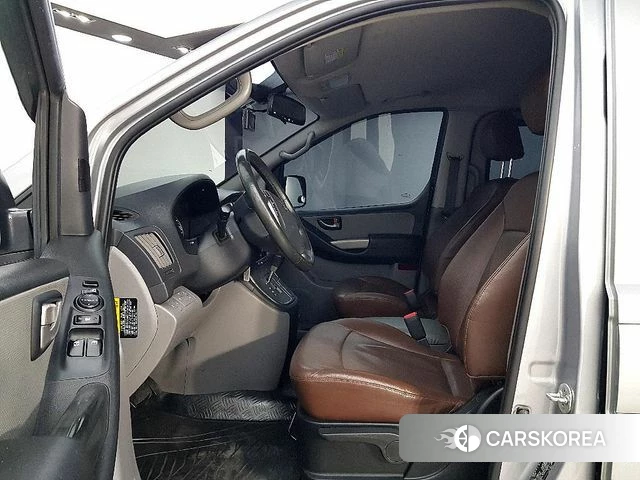 Hyundai The New Grand Starex id 4520358 из Кореи 18