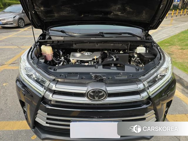 Toyota Highlander id 3890767 из Китая 13