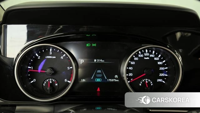 Kia Carnival 4th generation id 3842769 из Кореи 18