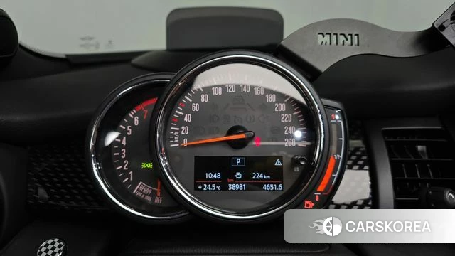 Mini Cooper S Convertible id 4865610 из Кореи 32